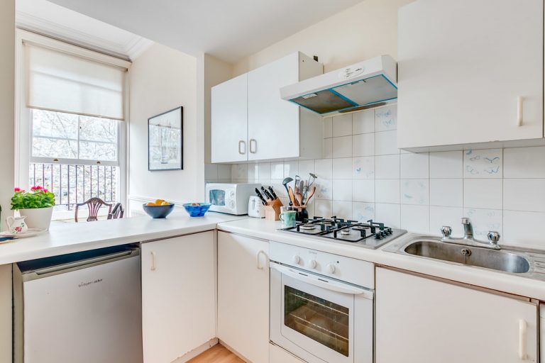 Brunswick Gardens, Notting Hill, W8 Nicolas Van Patrick